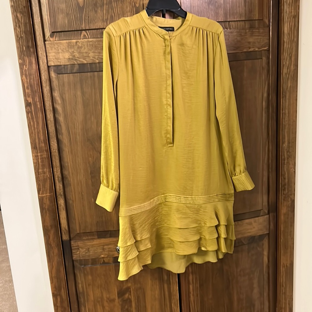 Flapper polyester shirt dress with 3 raffles long sleeve